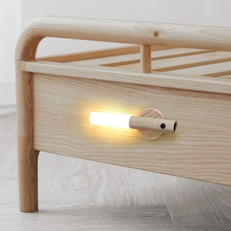 Rechargeable Sensor Wall Light - Image 10